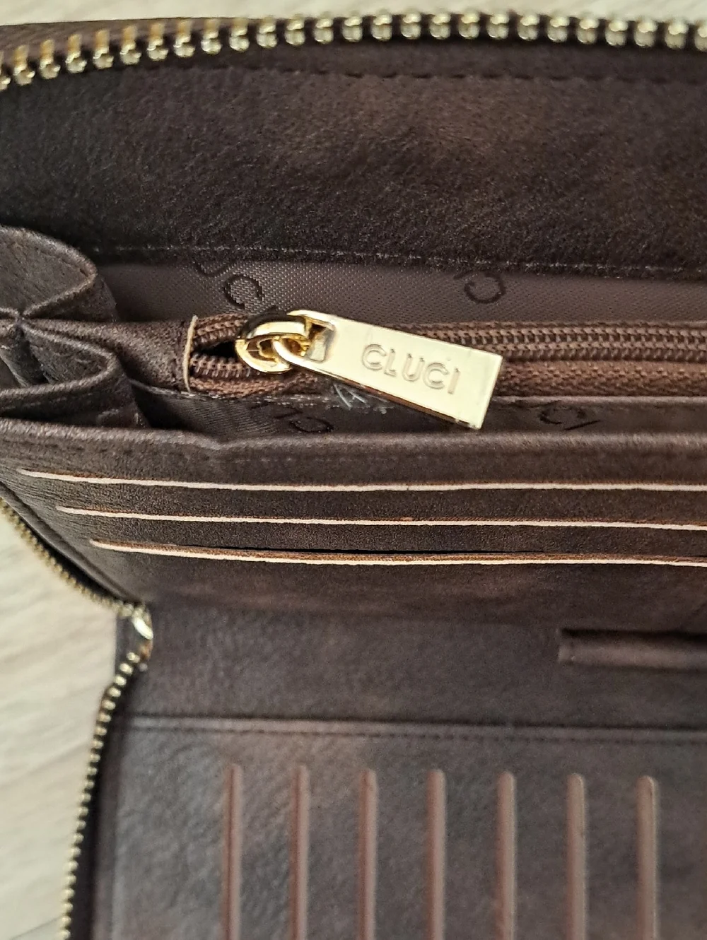 CLUCI women Wallet Leather RFID  blocking With Wristlet.